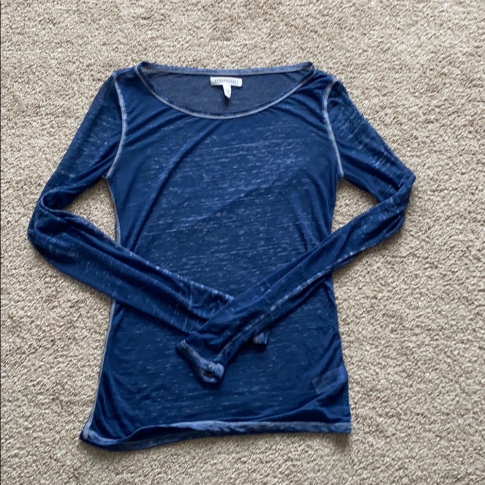 Aeropostale long sleeve mesh shirt